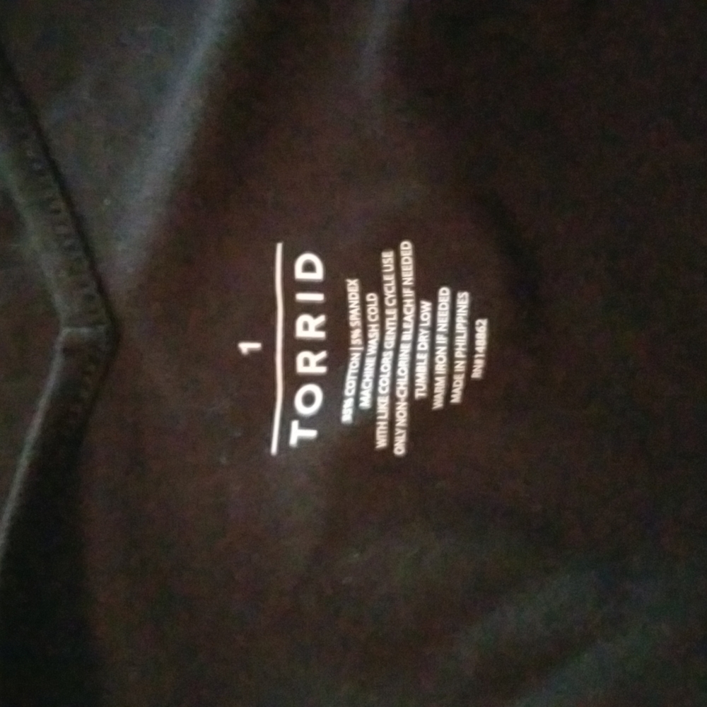 NWT Torrid Top - Picture 6 of 6
